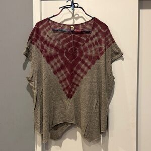 We The Free Gray and Burgundy Tie-Dye Women's Top
